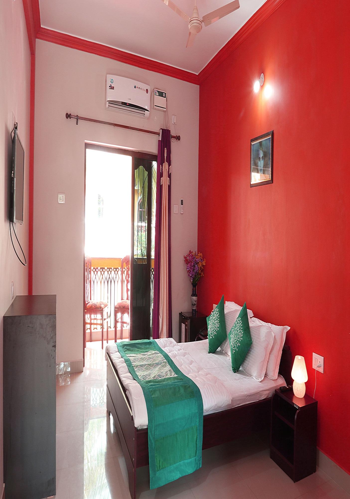 Dreams Palm Beach Resort Calangute Bagian luar foto